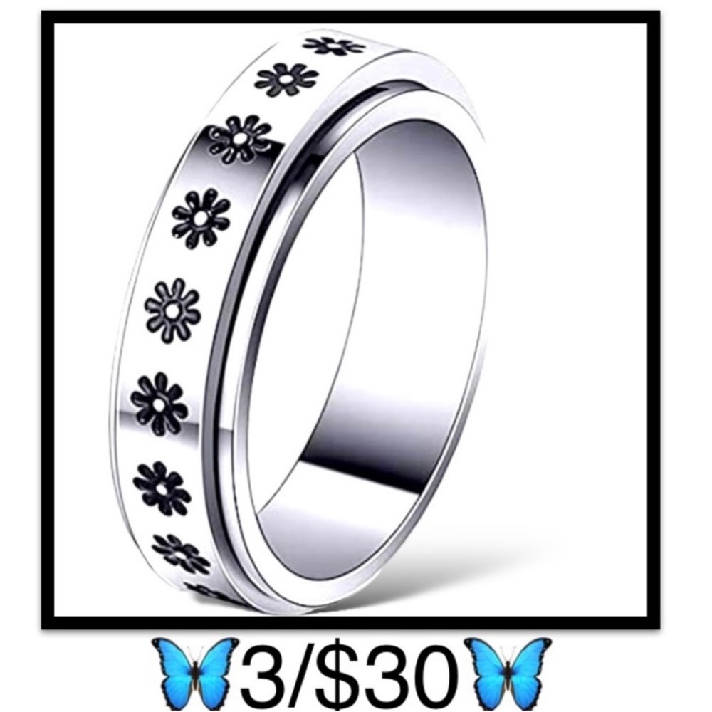Stainless Steel Flower Fidget Spinner Ring, Silver Tone & Black, Size 7